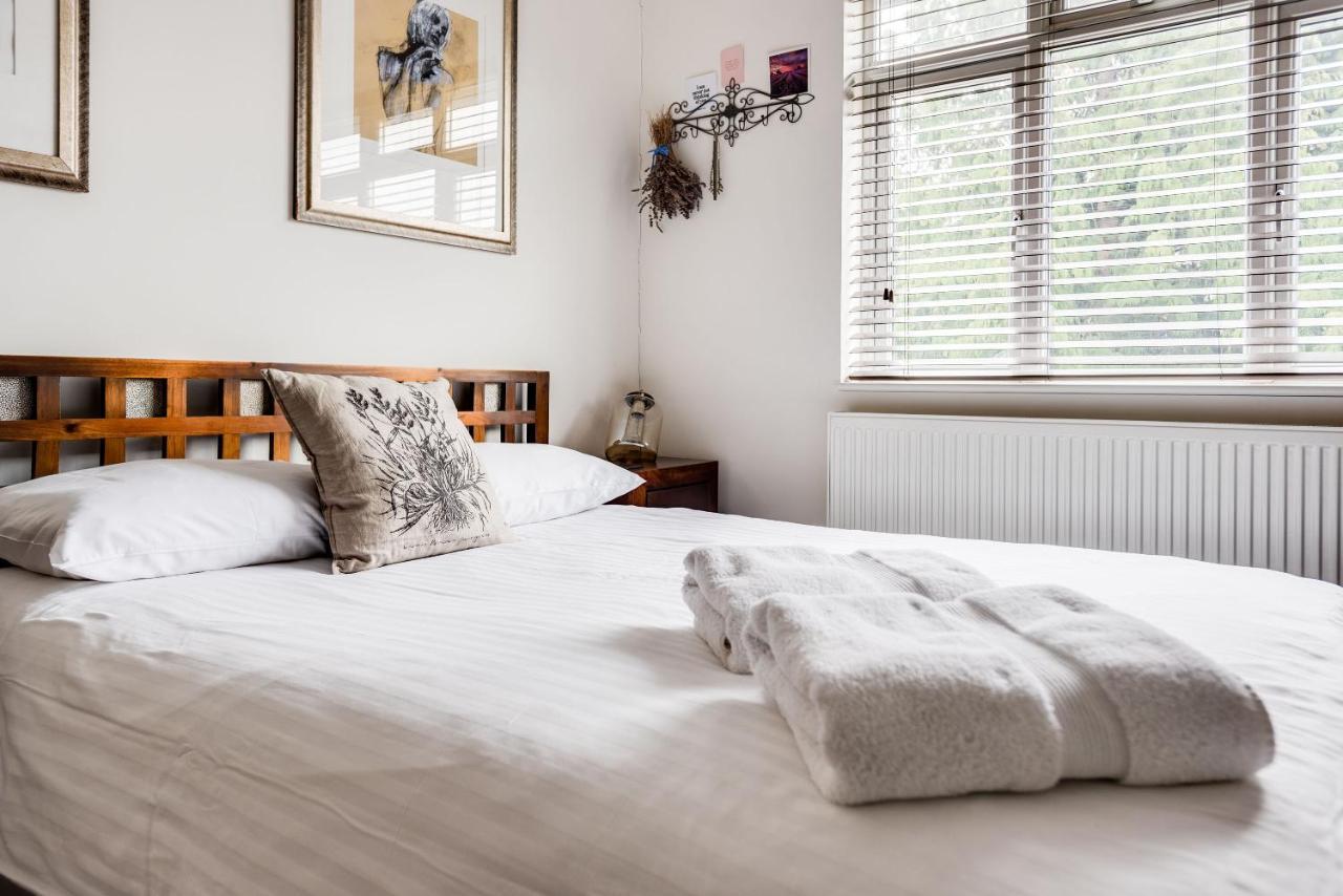 Orchard - 3 Bedroom House Headington & Parking & Garden Oxford Esterno foto